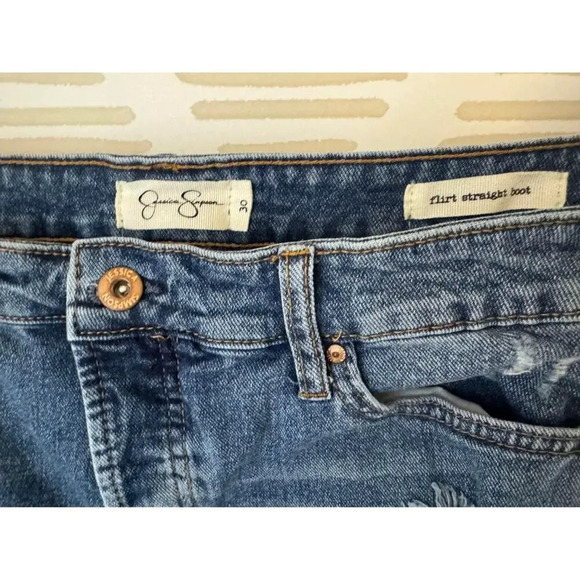 Jessica Simpson Women’s Size 30 Flirt High Rise Straight Boot Cut Jeans - Picture 4 of 5